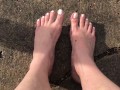 ASMR dirty wet toes in the sun