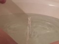 Bathtub pee