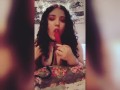  bbw spanks herself for daddy