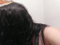 MILF curvy española meando para ti