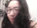 MILF curvy española meando para ti