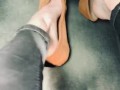 How to drive with ballet flats