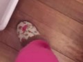 @tici_feet IG tici feet tici_feet walking, black toenails