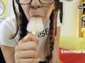 Virtual Joi: giovane studentessa tettona sexy italiana si masturba con un 