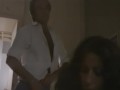 Erotico anni 70 scopata da dietro con irruenza