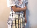 精液で変色したスカートを着せて手コキしてもらった cum onto semen stain skirt