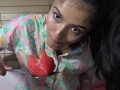 Ang Sarap! Filipina Babe Eats Watermelon With Giant Spoon