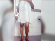 Sri lankan sexy bath with under skirt | යට සායක් ඇදන් නාන ශානි අම්මො ඒ ආර්තල් එක