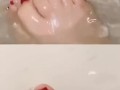 Quick Foot Play in Bath