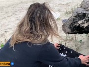 Hidden handjob on the beach, people near! Real Amateur