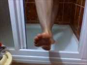 Master Sweetblueyes Feet Fetish Play in the Shower