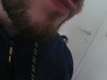 Lusttropfen vom eigenen Schwanz - Precum abgeleckt, probiert und brav geschluckt :-P