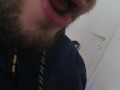 Lusttropfen vom eigenen Schwanz - Precum abgeleckt, probiert und brav geschluckt :-P
