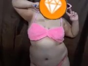 Pink babe dance masturbation