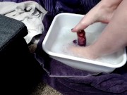 LauraSquirts feet needed spa treatment Mud, rub, wash ,lotion, painted nails