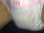 017 オヤスミマンにおもらし！膨らんだおむつ