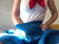 curvy sailor moon makes herself cum