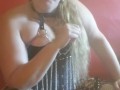 Sigrid explains servitude to bimbos, himbos and thembos