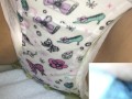 030 パンティをかぶせ、おもらししたおむつを巻き付けてオナニー！