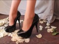 TRAMPLE THE FLOWERS IN SHOES WITH HIGH HEELS / BEIGE NYLON PANTYHOSE / FOOT FETISH / CRUSH