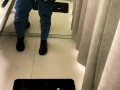 Мастурбация в примерочной