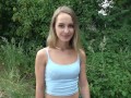 Hi ich bin Hanna 18 Jahre alt und ganz neu hier, ich freu mich schon auf gemeinsamen Spaß
