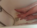 Washing my body in the bathtub with my friend's piss