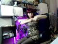 Russian mature whore Aimee sucks a transparent dildo with inspiration! Come on baby! Suck, bitch!