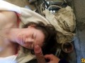 секс на стройке с симпатичной школьницей, окончание на лицо и волосы