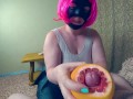 Milf sucked and brought to orgasm using grapefruit technique