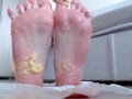 I love feeding men from my toes!