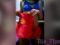 Bia Flowers Striptease  Supergirl