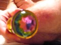 j'enfonce mon plug anal L multicolor dans mon petit anus