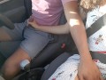 Mi novia me masturba mientras la llevo a casa | Argentina Amateur | ParejaPornhub