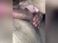 Se la chupo a mi vecino mientras mi novio no está sloppy blowjob homemade