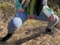 Un petit pipi vite fait , je pisse en extérieur