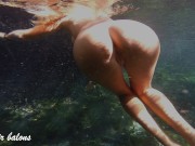 Blowjob under water