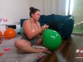 Looning Squirting by Butt Plug Betty