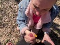 БОЛЬШУЮ ЖОПУ ТРАХНУЛ В ЛЕСУ НАТЯНУЛ НА ЧЛЕН БРЮНЕТКУ