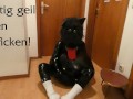 Nussija stellt sich vor (und zwar am liebsten ein Mädel zum kuscheln und ficken)