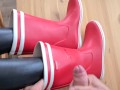 Cum on red rubberboots