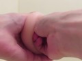 オナホにフィストファックしようとした変態男（Hentai boy is Fisting Adult Toy!!）