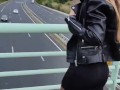 Littleangel84 - La Reine de l'autoroute is back! Creampie dans les toilettes + ejac voiture - S03E04