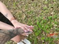 Жестко и грубо трахнул в рот школьницу в лесу