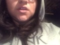 Latina fumando para ti