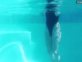 Jacqueline Hope masturbates underwater nude
