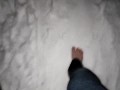 Босиком по снегу