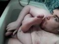 Артем сам себе дрочит ногами лижет ноги self suck autofellatio self footjob