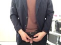 【4K 必見】ジャケット姿で出先の多目的トイレでおしっこ！