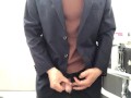 【4K 必見】ジャケット姿で出先の多目的トイレでおしっこ！